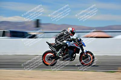 media/Mar-25-2024-Moto Forza (Mon) [[8d4319bd68]]/2-Advanced Group/Session 4 Front Straight Speed Pans/